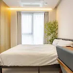 Modern Luxury Suite In Gangnam With Cityview&Wine
