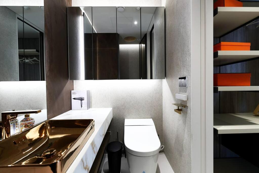 Apartment Modern Luxury In Gangnam With Cityview&wine Seoul